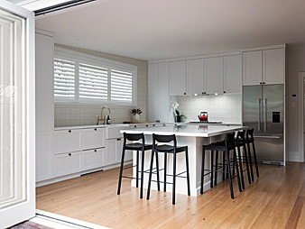 THUMB kitchen-Neo-Design-custom-auckland-classic-white-shaker-traditional-clean-minimal 2